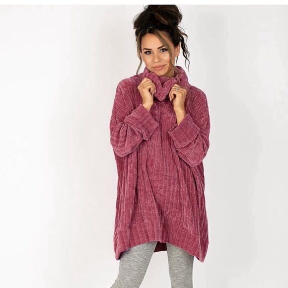 Joyfolie Oversized Leal Tan Sweater size L - Picture 4 of 12